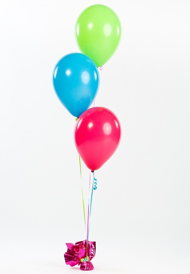 3 assorted latex balloons