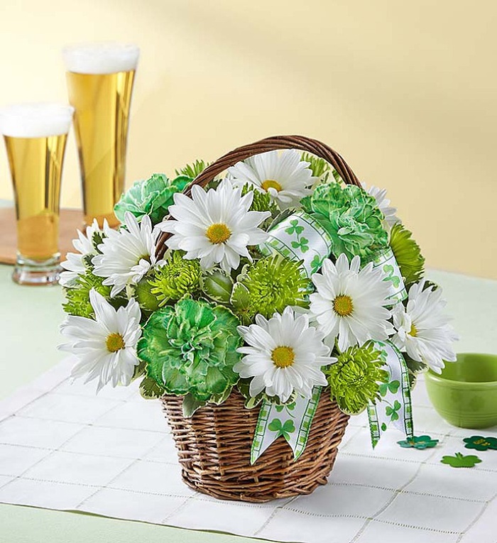 St. Patrick\'s Day Flower Basket